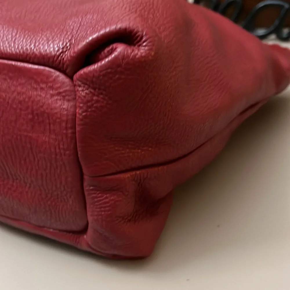 TORY BURCH LEATHER BOMBE SLOUCH XL BAG.. NWOT - Picture 8 of 12